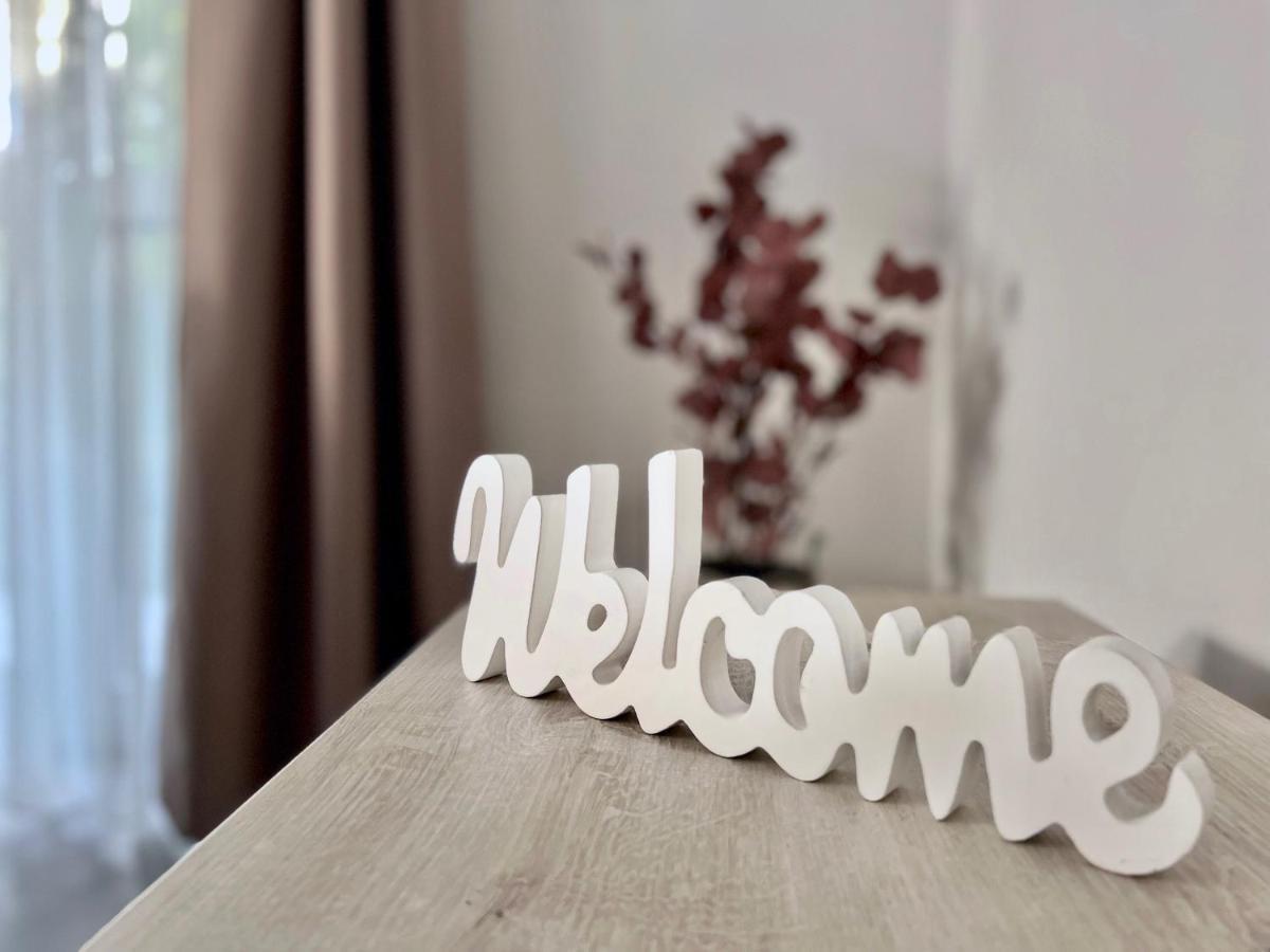 Sunsuite Szeged Eksteriør bilde